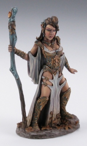 03492 Autumn Bronzeleaf, Female Wizard